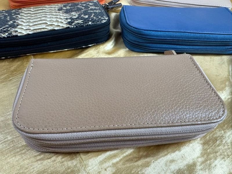 Item 829241 - Image 1