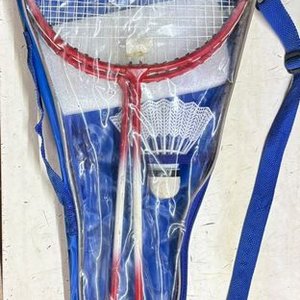 Lote siguiente: Set de Bádminton Recreativo con Funda de Transporte