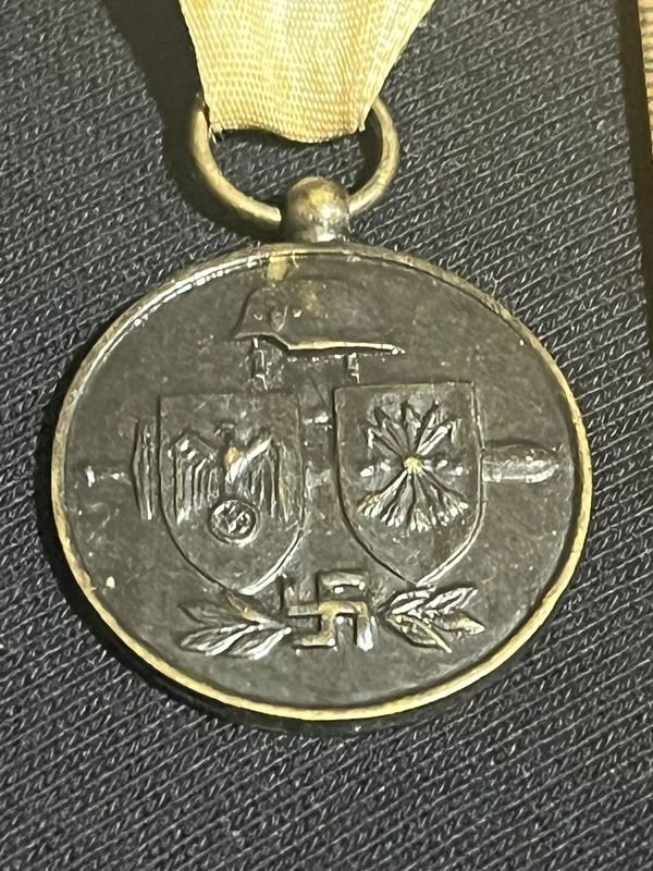 Condecoración División Española de Voluntarios en Rusia III Reich II Guerra Mundial - imagen 1