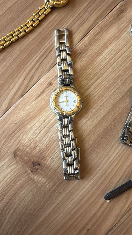 Reloj Fendi original con accesorios - imagen 1