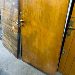 Dos Hojas de Puerta: Frente Blindada y Puerta Interior Madera - imagen 4