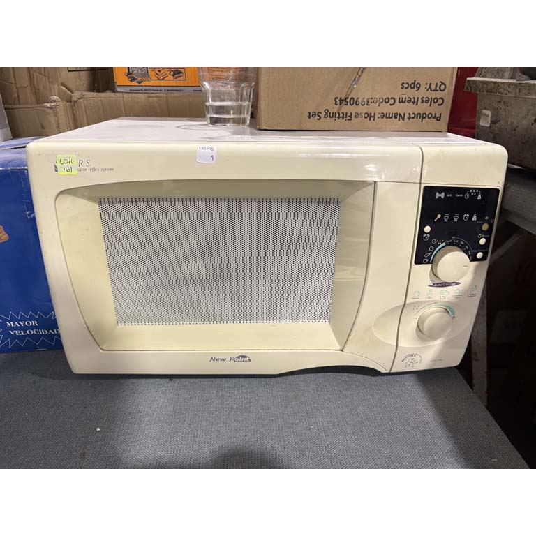 Lote siguiente: Microondas CRS, no calienta, a la vista