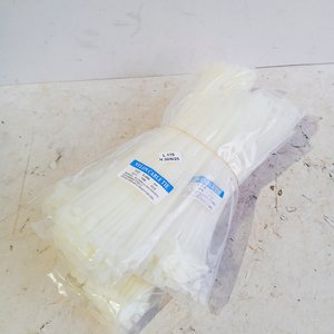 5 Sets de 100 Precintos Plásticos Nylon Cable Ties - imagen 2
