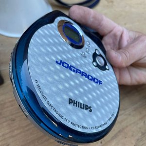 MEGAFONO , GRABADORA, CAMARA DE FOTOS Y DISCMAN COMO NUEV - imagen 5