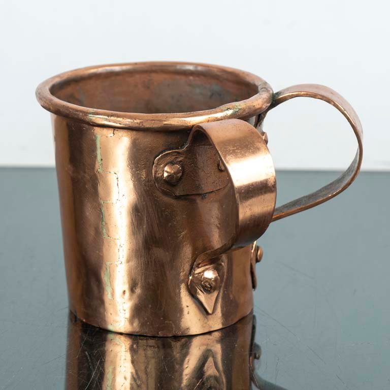 Lote anterior: Maceteros de cobre en buen estado