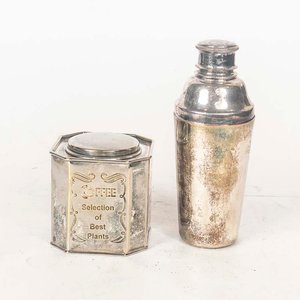 Lote anterior: Juego de Coctelera y Pote para Café de Platina