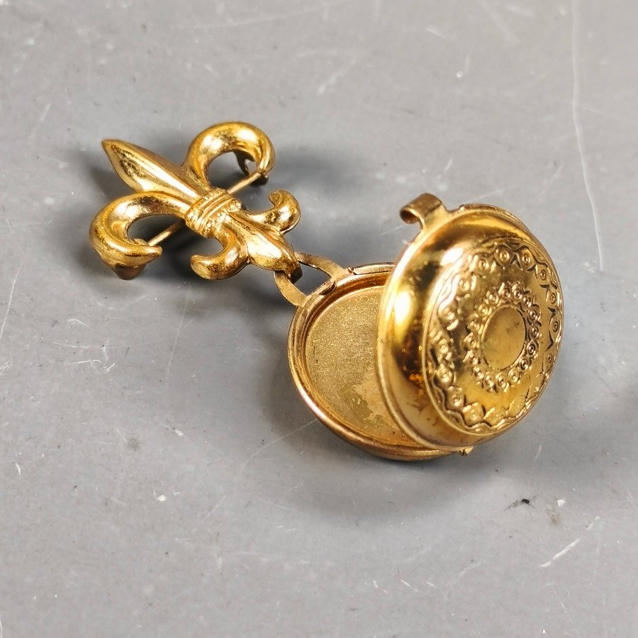 Item 16419 - Image 6