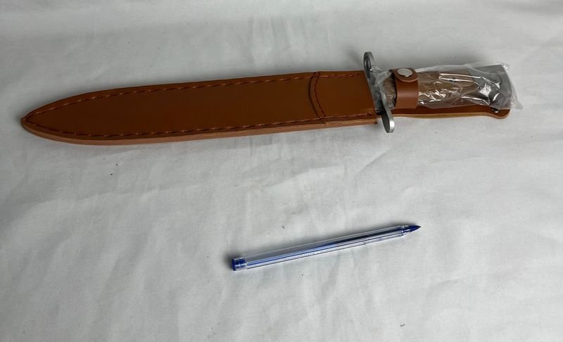 Bayoneta de Acero con Estilo Clásico