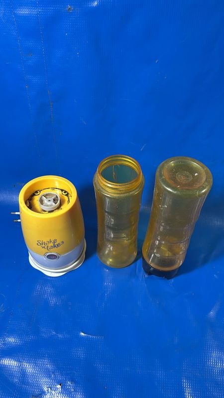 Licuadora Amarilla - Equipamiento para el Hogar - imagen 2