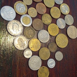 Lote de 32 monedas de colección - imagen 1
