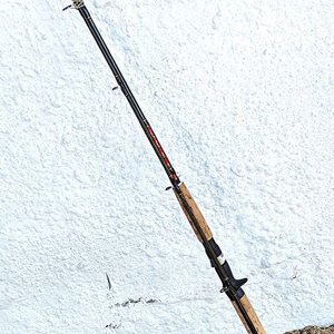 Caña de Pesca Embarcada ANGLER Black Heart 210 Carbono - imagen 3