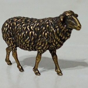 Figura Miniatura de Oveja en Bronce - imagen 1