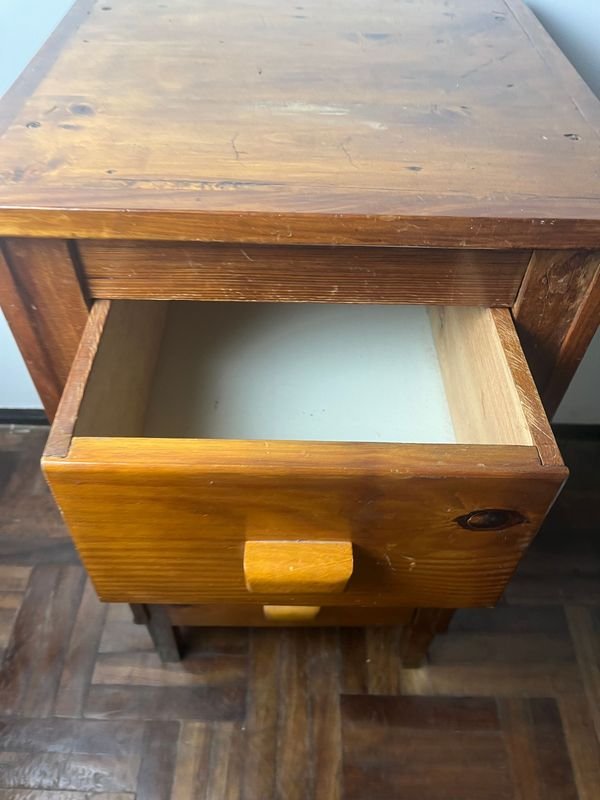 Cajonera de madera con tres cajones - imagen 8