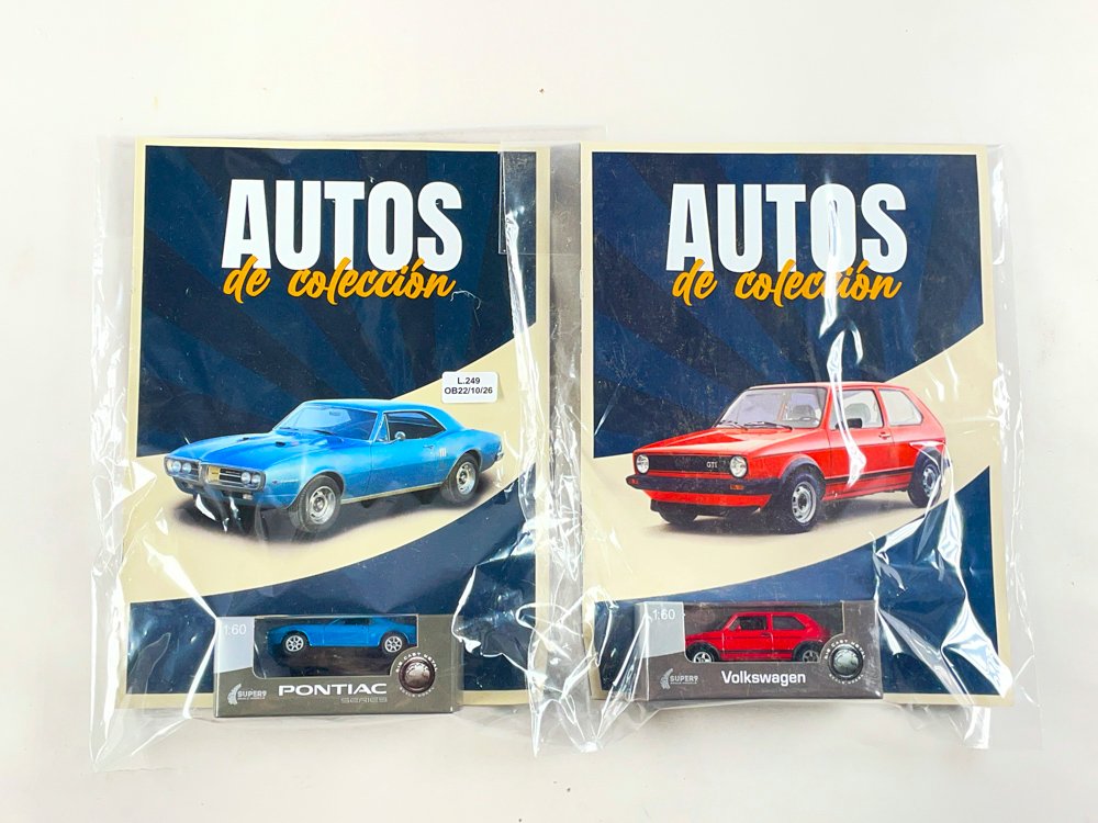 Dos Autos a Escala 1/60: Volkswagen y Pontiac