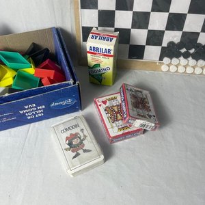 Lote de Juegos: Domino, Damas, Cartas y Juego de Armar - imagen 5