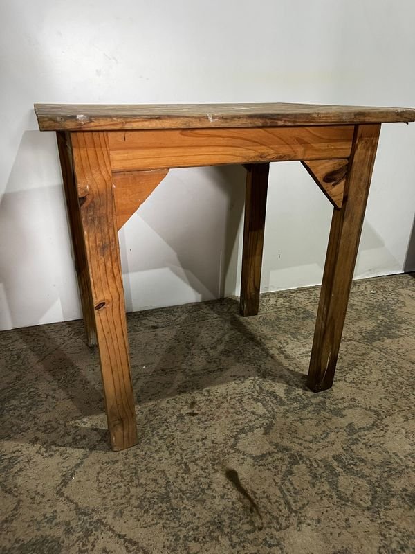 Item 898243 - Image 1