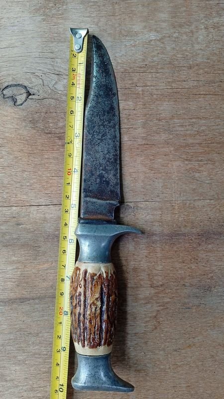 Cuchillo Bowie de Acero Sueco con Manija de Madera - imagen 2