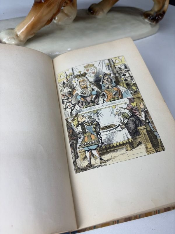 Rara Edición Especial de Alicia en el País de las Maravillas Ilustrado por Lewis Carroll - imagen 4
