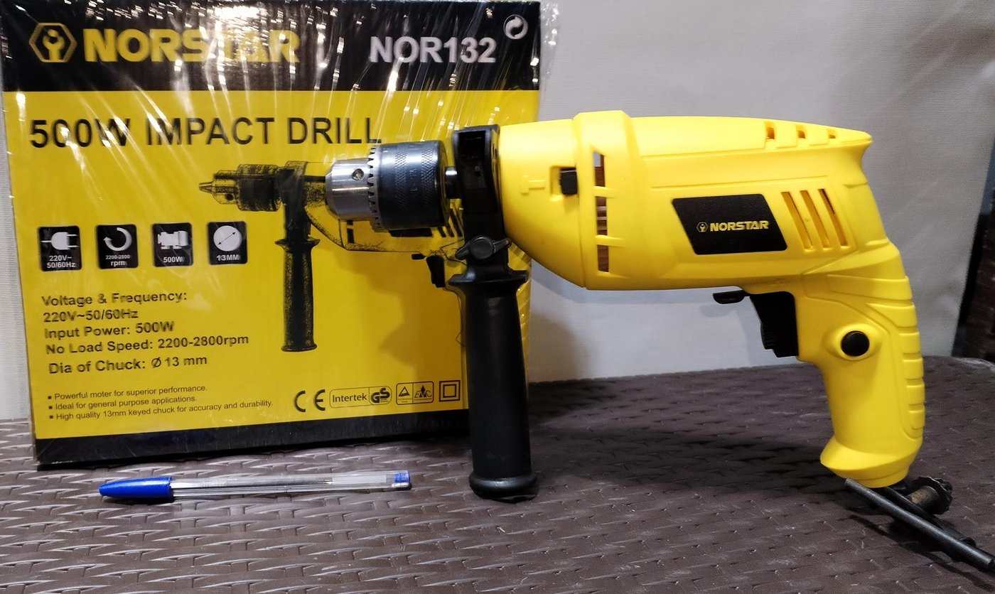 Taladro Eléctrico Percutor Norstar 500W con Mandril 13mm y Accesorios