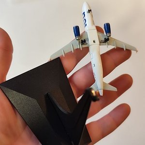 Maqueta Avión Airbus A320 Ted Escala 1/400 con Base - imagen 3