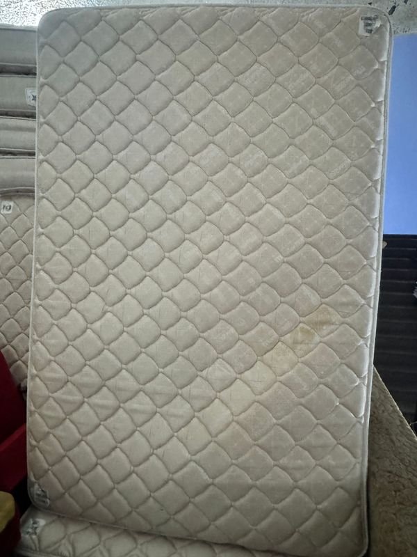 Colchón de Resortes Beige 198x130x18 cm