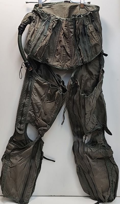 Pantalón Presurizado Anti-G Piloto Americano CSU3/P 1967 Usado