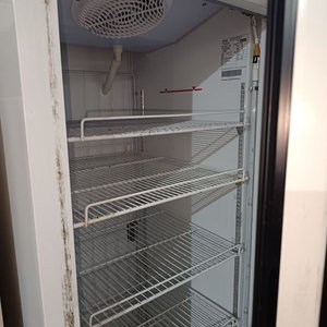 Heladera Comercial Vitrina Gelopar Como Nueva - imagen 4