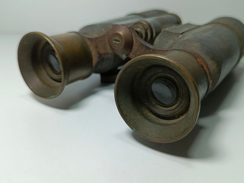 Antiguo par de binoculares militares en bronce y antimonio - imagen 2