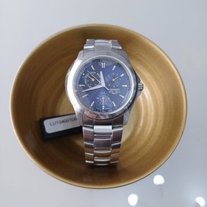 Lote anterior: Reloj Orient Chronograph Acero Esfera Azul Modelo LUT04001D0
