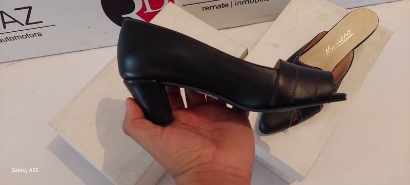 Zapatos de tacón alto negro - imagen 4