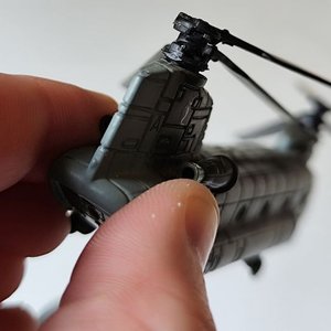 Maqueta Helicóptero CH47 Chinook Royal Air Force Maisto - imagen 5