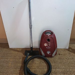 Lote anterior: Aspiradora James 1600W Max Roja Funcionando