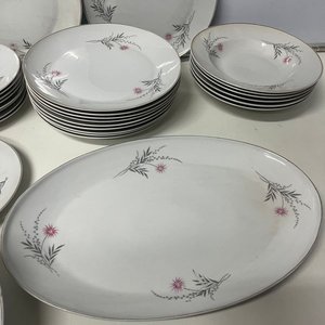 Juego de Loza Brasileña Sellada: Platos Hondos, Llanos y Fuente Ovalada - imagen 6