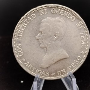 Moneda de Plata 1 Peso Uruguay 1917 - imagen 3