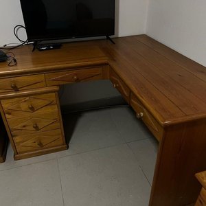 Escritorio Esquinero de Madera con Cajonera - imagen 2