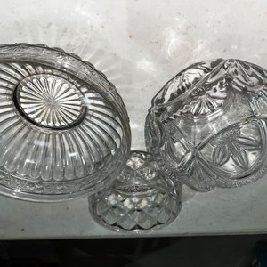 Juego de 3 Bols de Vidrio Tallado - imagen 1
