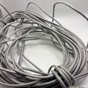 Cable de Red Ethernet Cat 5e Gris Enrollado - imagen 4