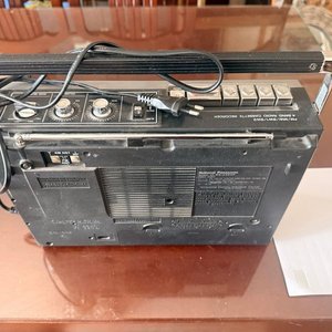 Radio Grabador Portátil National Panasonic con Casete y Parlante - imagen 5