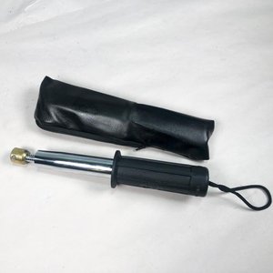 Lote anterior: Bastón Retráctil Columbia con Mango Negro y Funda de Cuero