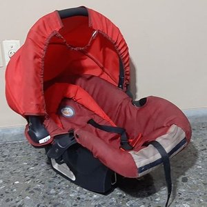 Silla de Auto para Bebé Roja - imagen 1