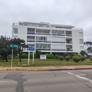 Edificio de apartamentos en venta en primera línea de playa - imagen 5