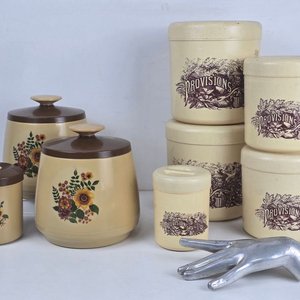 Lote anterior: Set de 8 Recipientes Vintage para Cocina con Tapa y Decoración Floral
