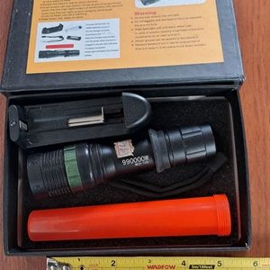 Linterna Táctica Recargable MCH Power Style 990000W HL-109 - imagen 2