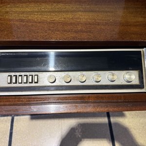 Mueble Consola Radio-Tocadiscos Motorola Vintage Madera - imagen 8