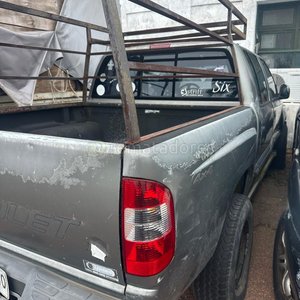 Camioneta Chevrolet S10 4x4 Gris - imagen 10