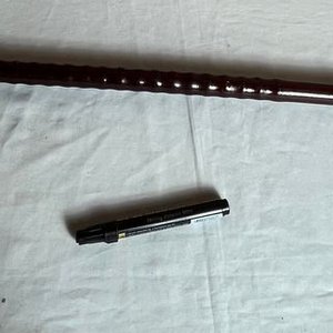 Bastón de Madera Marrón Oscuro con Empuñadura Curva - imagen 3