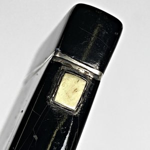 Tarjetero de Plata 925 con Esmalte Negro y Detalle Beige - imagen 3