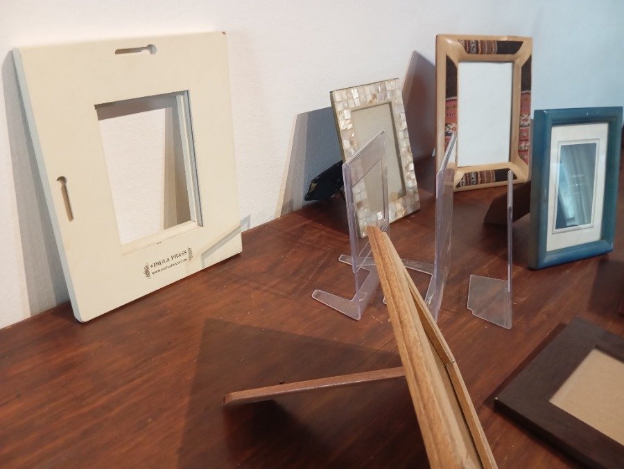 Colección de marcos para retratos en buen estado - imagen 5
