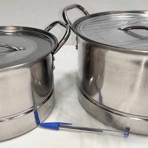 Set de 2 Ollas de Acero Inoxidable con Tapas, Diámetros 28 y 24 cm - imagen 2