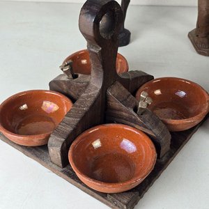 Conjunto Decorativo: Figuras, Candelabros y Recipientes - imagen 2